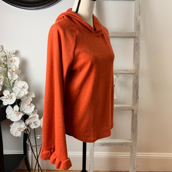 Bell Sleeve Top - Picture 4 of 7